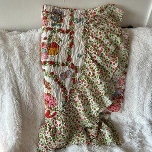 VINTAGE Strawberry Shortcake Bedspread Twin Comforter Bedding Ruffle Edge